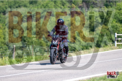 Chianti 07-09-25 h12-46 1988