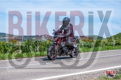 Chianti 07-09-25 h12-46 1993