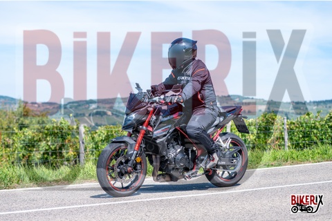 Chianti 07-09-25 h12-46 1995