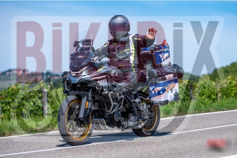 Chianti 07-09-25 h14-04 2500