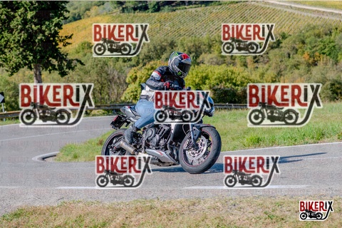 Chianti 12-10-25 h13-35 2449