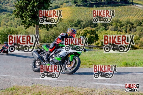 Chianti 12-10-25 h15-26 3485