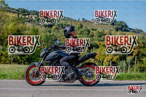 Chianti 12-10-25 h15-28 3512