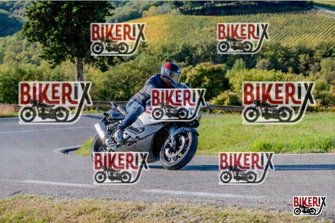 Chianti 12-10-25 h16-21 4254