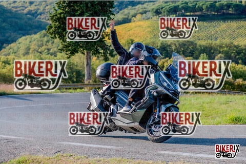 Chianti 12-10-25 h16-37 4392