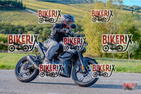 Chianti 12-10-25 h16-46 4496