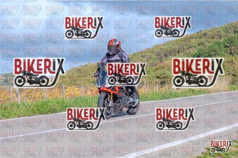 Chianti 26-10-25 h13-31 0809