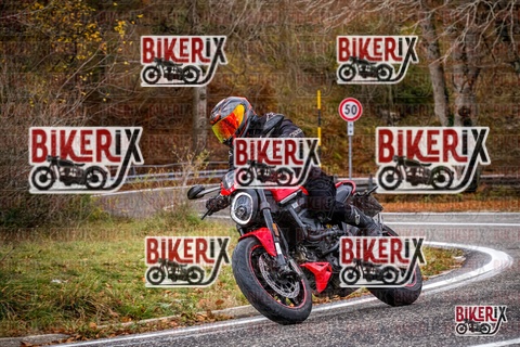 Forca d Acero 08-11-25 h12-40 0025