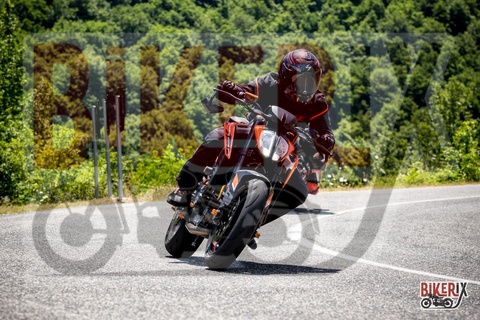Forca d Acero 12-07-25 h12-06 0383