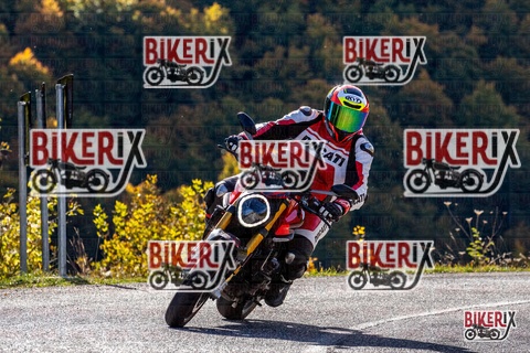 Forca d Acero 12-10-25 h10-44 0242