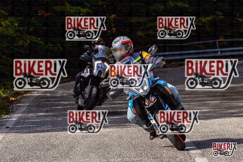 Forca d Acero 12-10-25 h11-09 0399