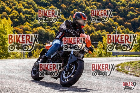 Forca d Acero 12-10-25 h11-53 0933