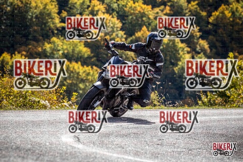 Forca d Acero 12-10-25 h12-05 1059