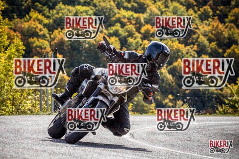 Forca d Acero 12-10-25 h12-05 1061