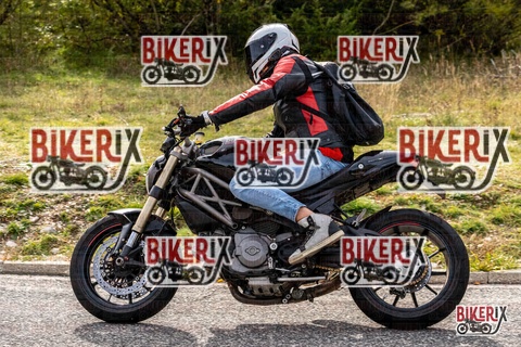 Forca d Acero 12-10-25 h15-02 2044