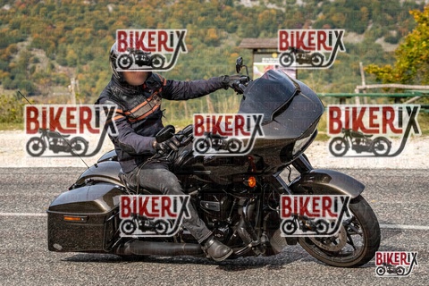 Forca d Acero 12-10-25 h15-33 2111