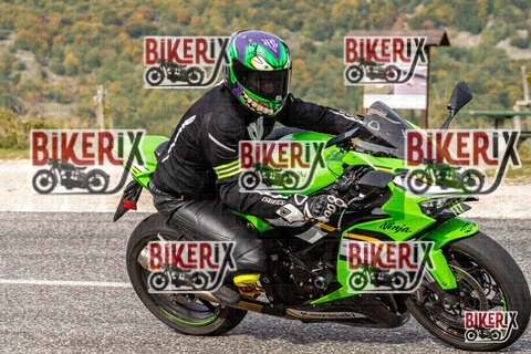 Forca d Acero 12-10-25 h15-36 2127