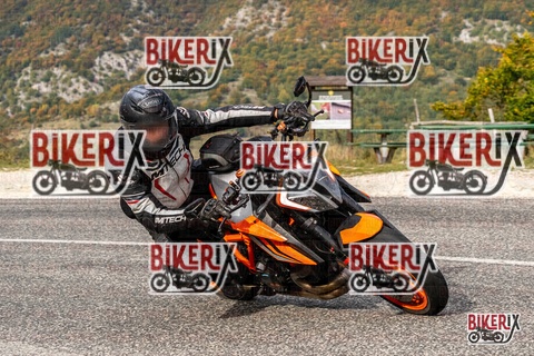 Forca d Acero 12-10-25 h15-41 2157