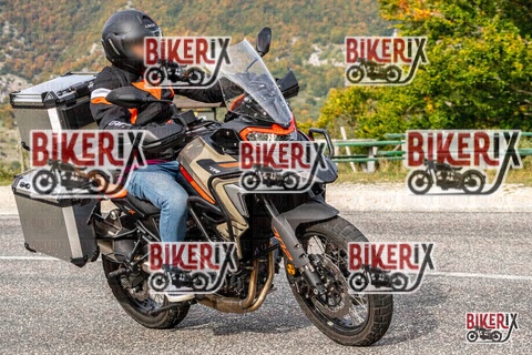 Forca d Acero 12-10-25 h15-42 2165