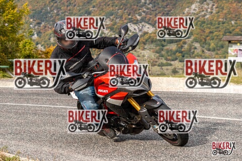 Forca d Acero 12-10-25 h15-43 2175