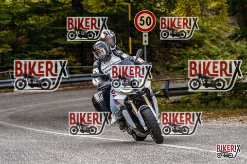 Forca d Acero 12-10-25 h15-47 2201