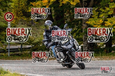 Forca d Acero 12-10-25 h16-03 2281