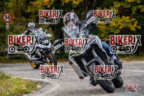 Forca d Acero 12-10-25 h16-04 2299