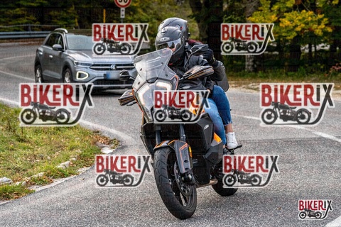 Forca d Acero 12-10-25 h16-08 2347