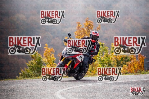 Forca d Acero 19-10-25 h10-41 0167