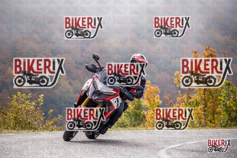 Forca d Acero 19-10-25 h10-41 0169