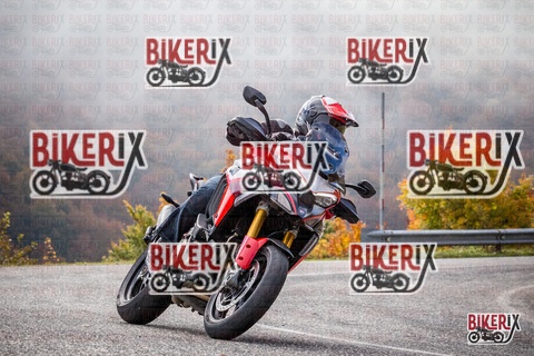 Forca d Acero 19-10-25 h10-41 0172