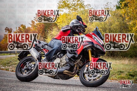 Forca d Acero 19-10-25 h10-41 0174