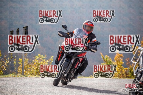 Forca d Acero 19-10-25 h10-47 0226