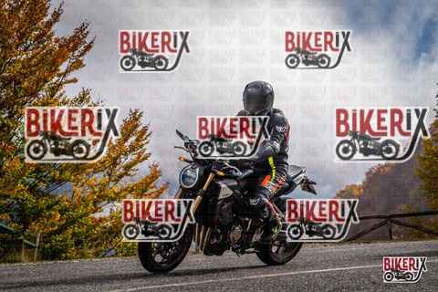 Forca d Acero 19-10-25 h10-55 0303