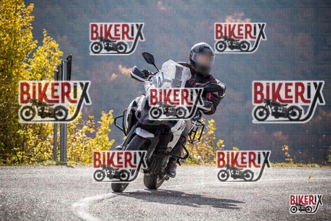 Forca d Acero 19-10-25 h10-57 0312