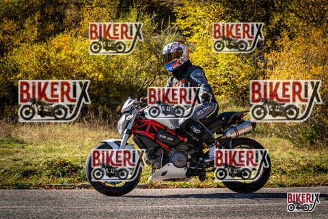 Forca d Acero 19-10-25 h11-35 0632