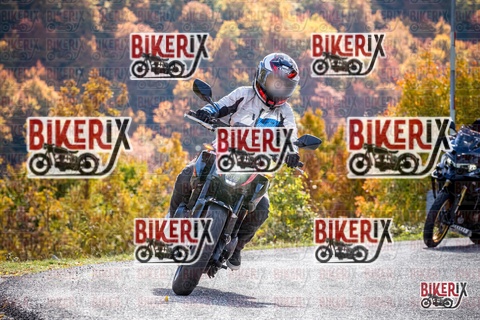 Forca d Acero 19-10-25 h12-58 1947