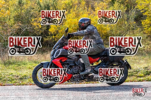 Forca d Acero 19-10-25 h12-58 1980