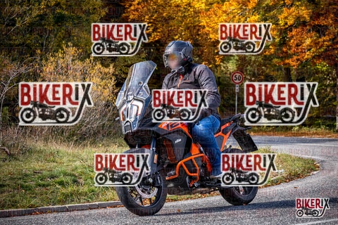 Forca d Acero 19-10-25 h12-59 2002