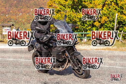 Forca d Acero 19-10-25 h15-10 3310