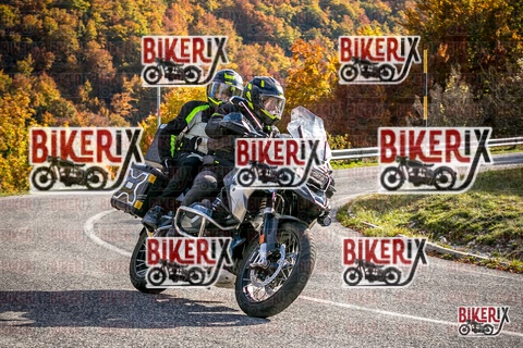 Forca d Acero 19-10-25 h15-28 3465