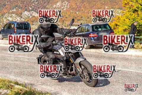 Forca d Acero 19-10-25 h15-45 3557