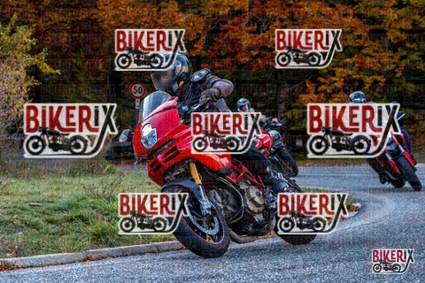 Forca d Acero 19-10-25 h16-21 3689