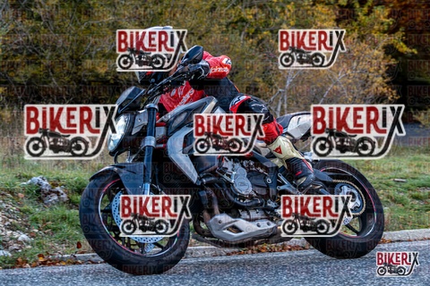 Forca d Acero 19-10-25 h16-21 3690