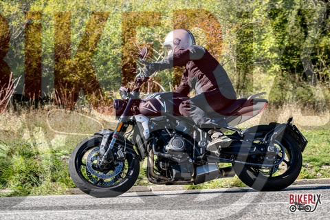 Forca d Acero 20-09-25 h11-01 0350