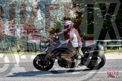 Forca d Acero 20-09-25 h11-10 0427