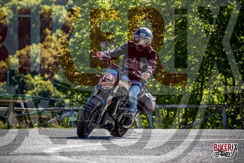 Forca d Acero 20-09-25 h11-23 0511