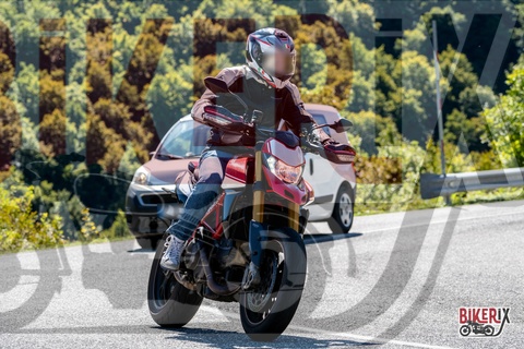 Forca d Acero 20-09-25 h12-13 0831