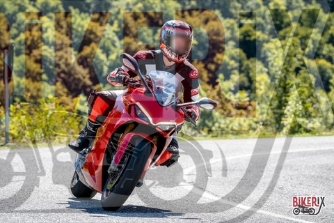 Forca d Acero 20-09-25 h12-37 0986