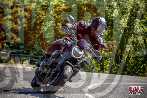 Forca d Acero 20-09-25 h12-38 1014